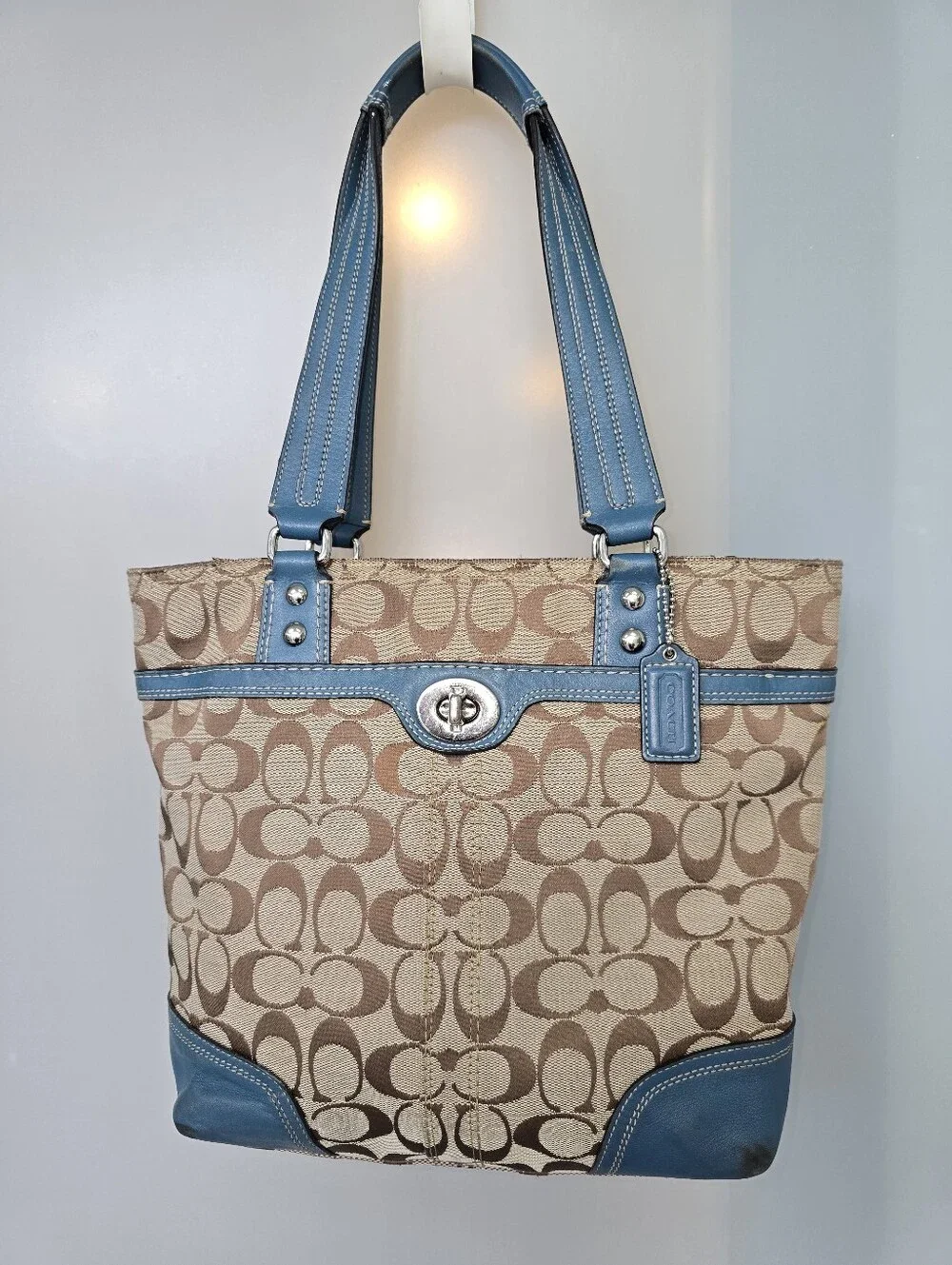COACH F13973 Hampton Tote Purse Khaki Signature Jacquard Blue Leather Trim *READ